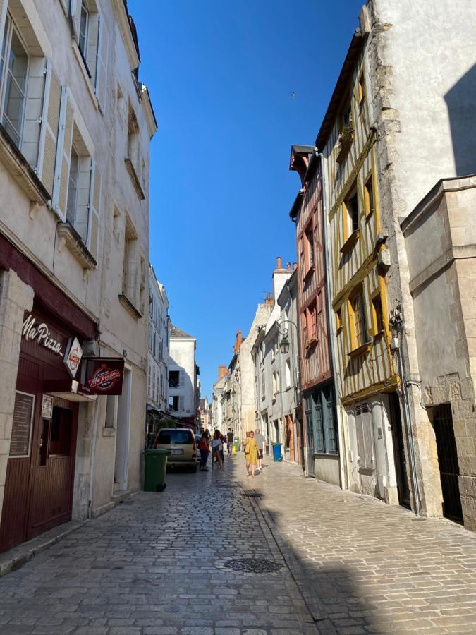 Appartement Quartier Historique Orléans Esterno foto